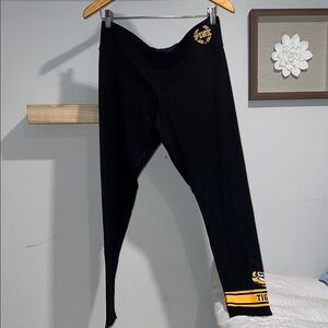 PINK Victoria's Secret Black LSU Leggings LSU tiger logo